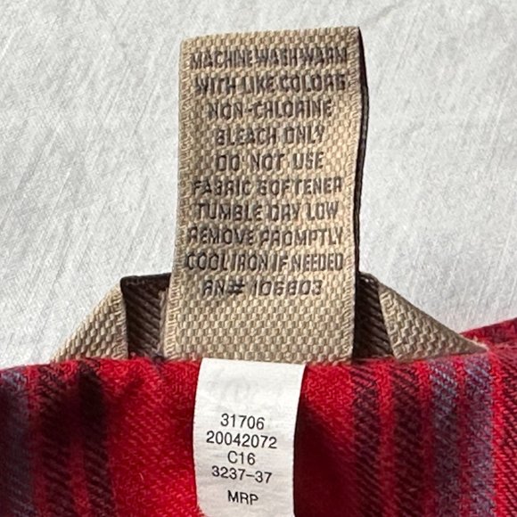 Duluth Trading Co. Plaid Long Sleeve Shirt Small EUC Red Blue Black Cotton Blend - Picture 11 of 14